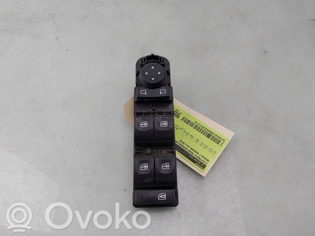 Przyciski szyb   809610016R,809610016R,E3016G,809610016R,E3016G