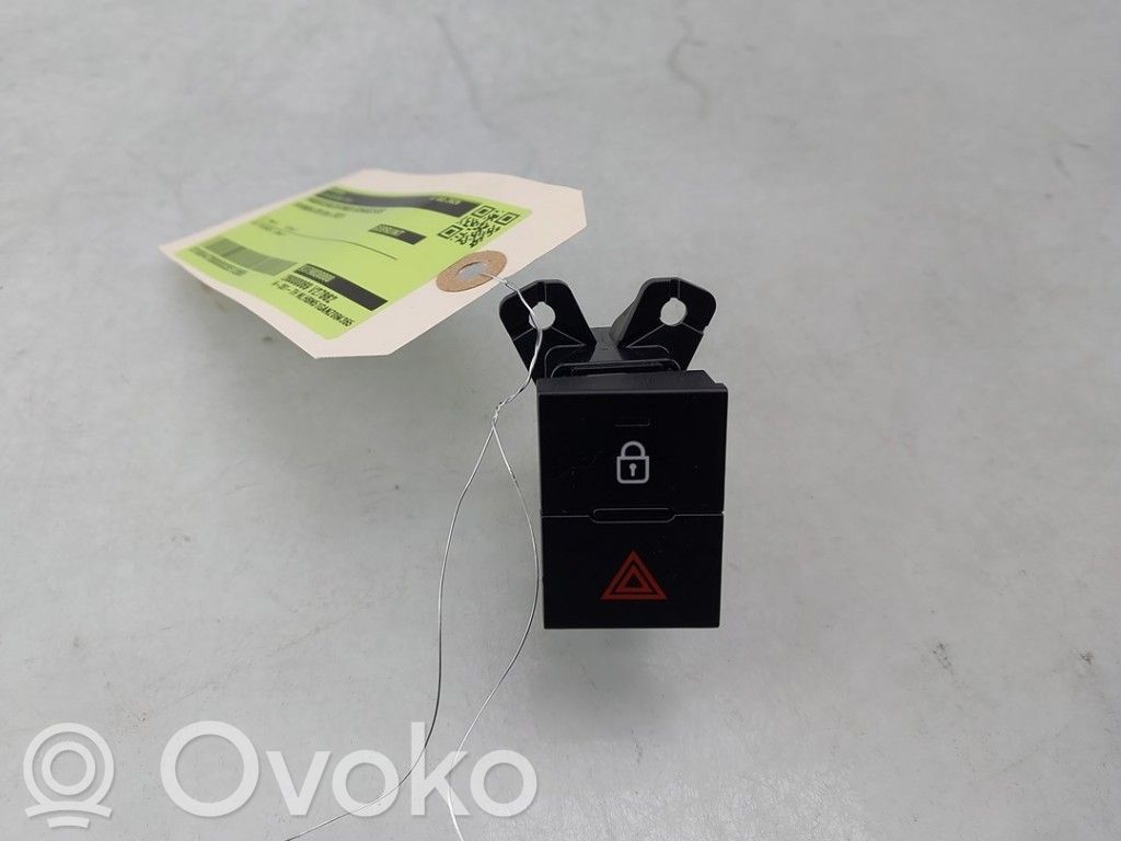 Hyundai i20 (BC3 BI3) Botón interruptor de luz de peligro 