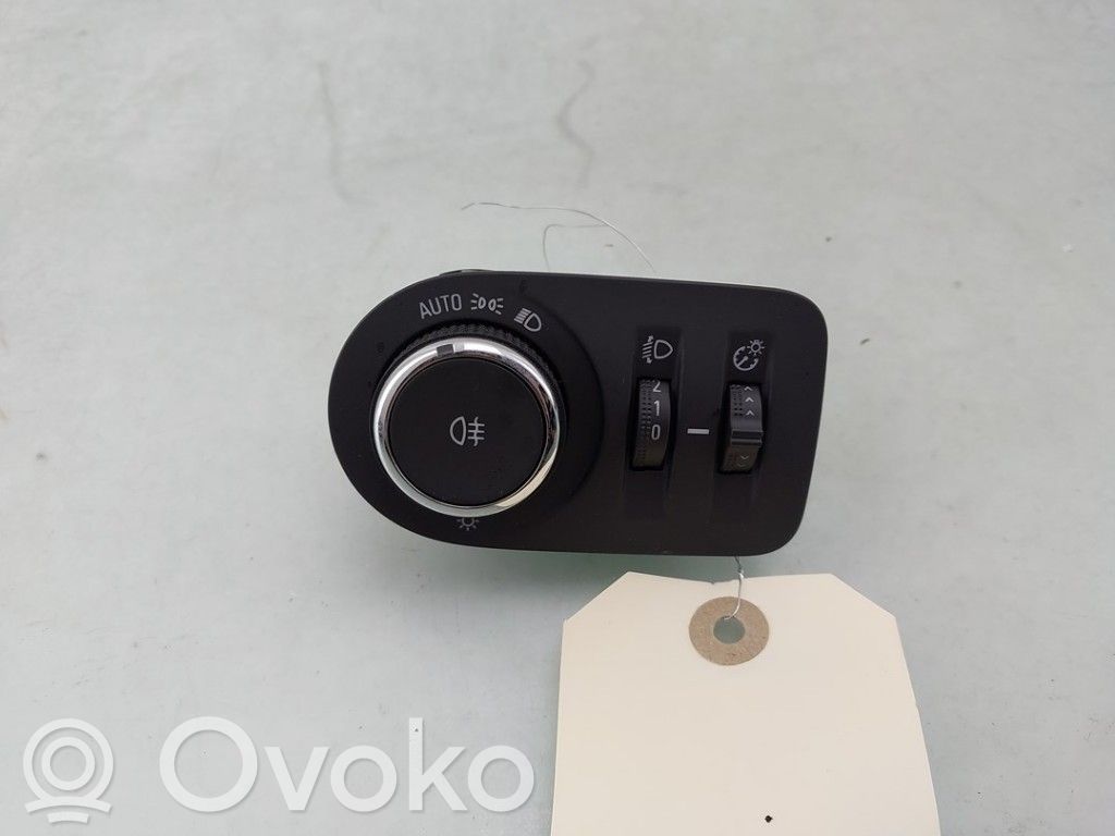 Opel Grandland X Lichtschalter 