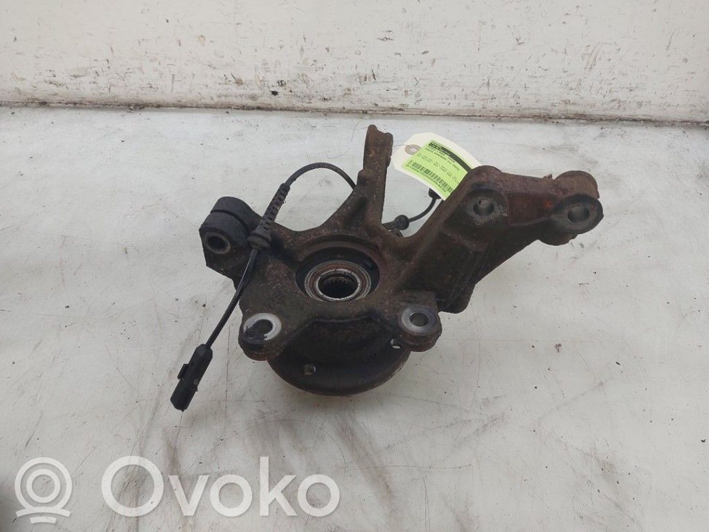 Dacia Sandero III Achsschenkel vorne 