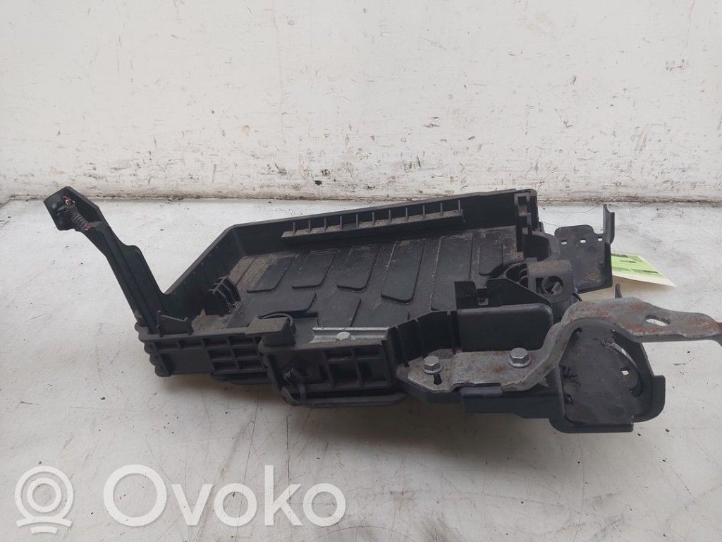 Dacia Sandero III Vassoio scatola della batteria