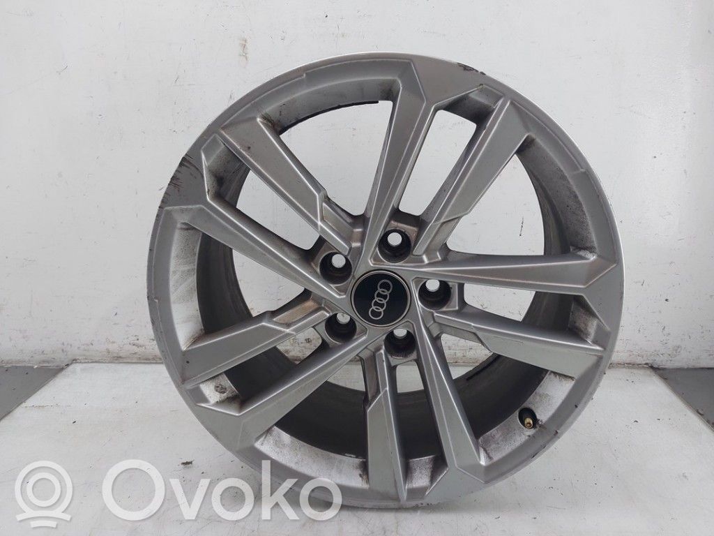 Audi A3 8Y R17-alumiinivanne 