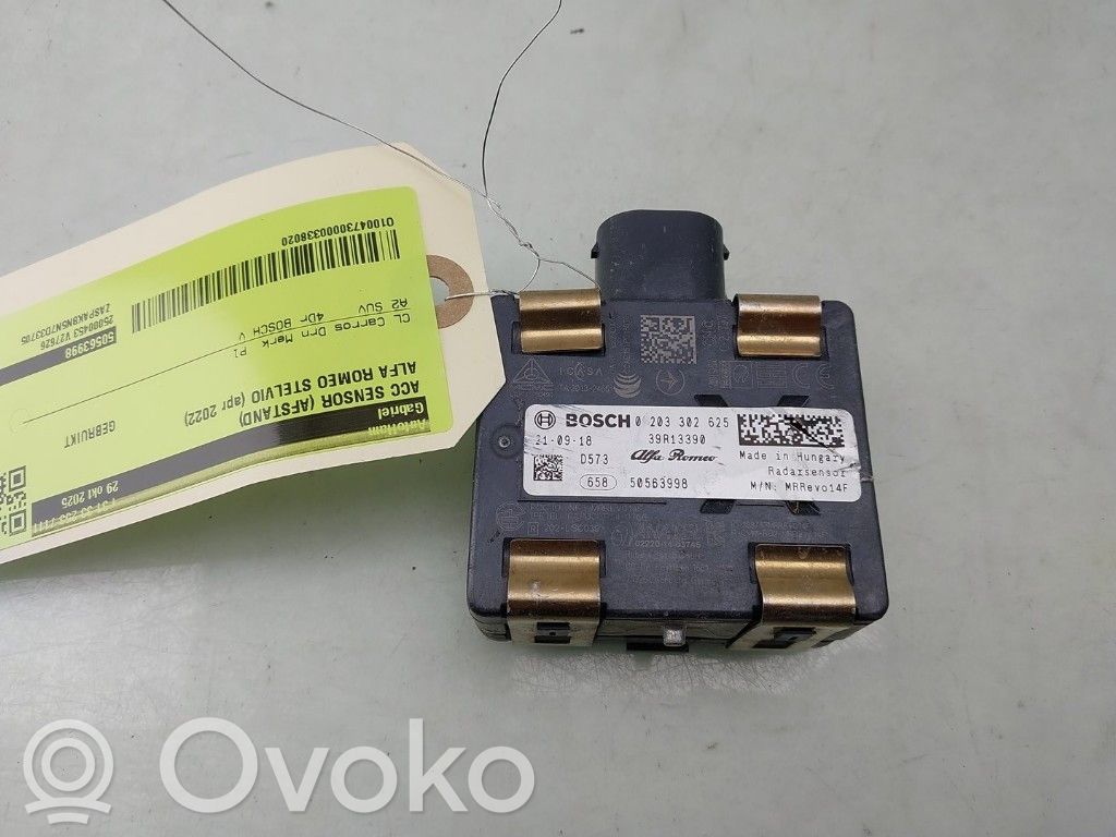Alfa Romeo Stelvio Distronic sensor radar