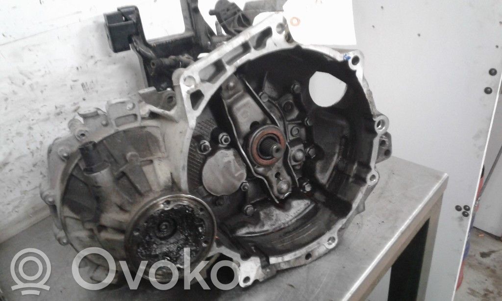 Skoda Roomster (5J) Manualna 5-biegowa skrzynia biegów 
