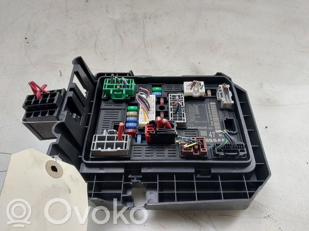Juego de caja de fusibles   284B74633R,284B74633R,284B74633R