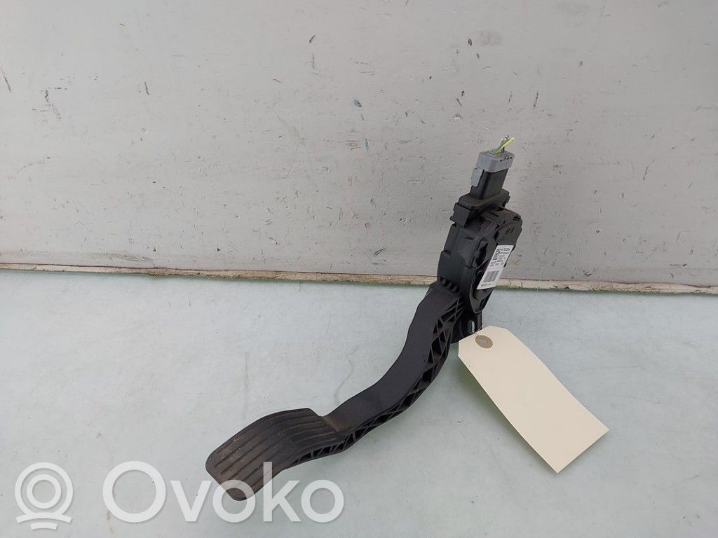 Peugeot 208 I Accelerator throttle pedal 