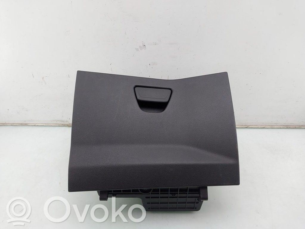 Ford B-MAX Daiktadėžė 