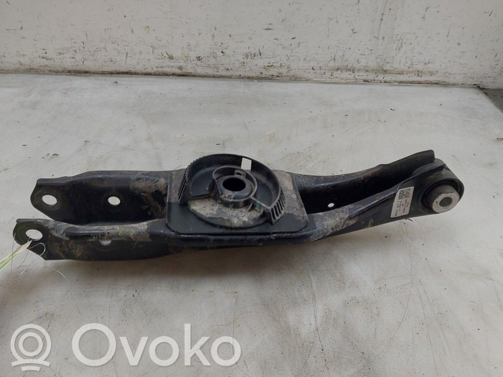 Skoda Elroq Braț control spate 