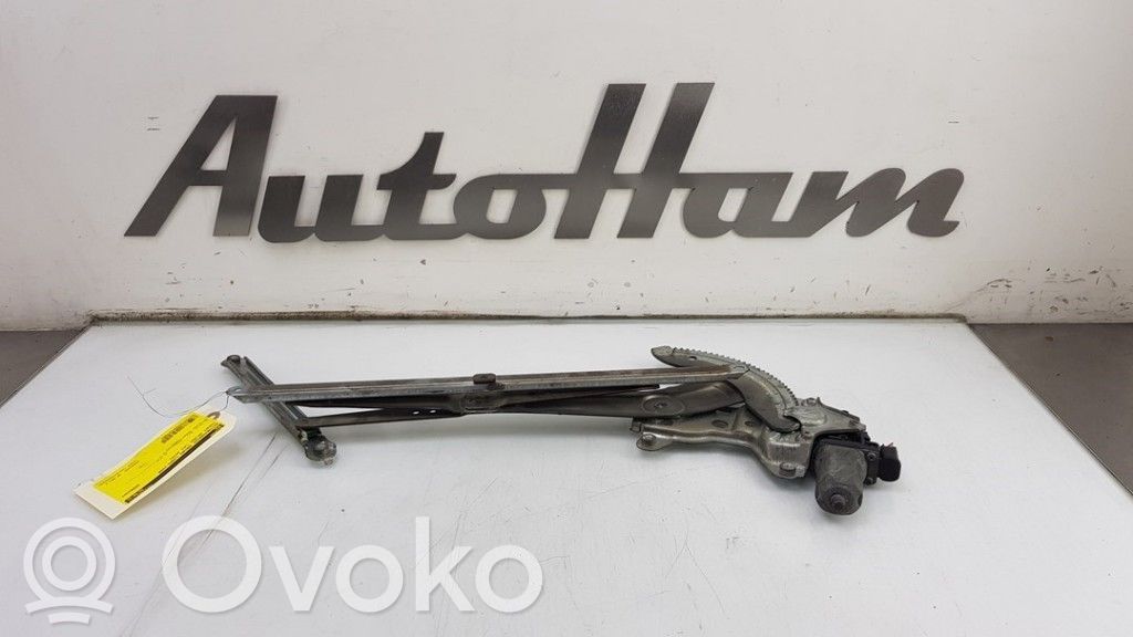 Suzuki Splash Front door manual window regulator 