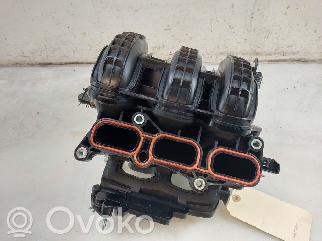 Toyota Aygo X Colector de admisión 
