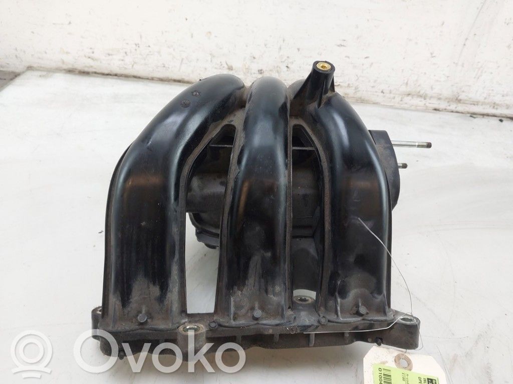 Opel Agila B Colector de admisión 