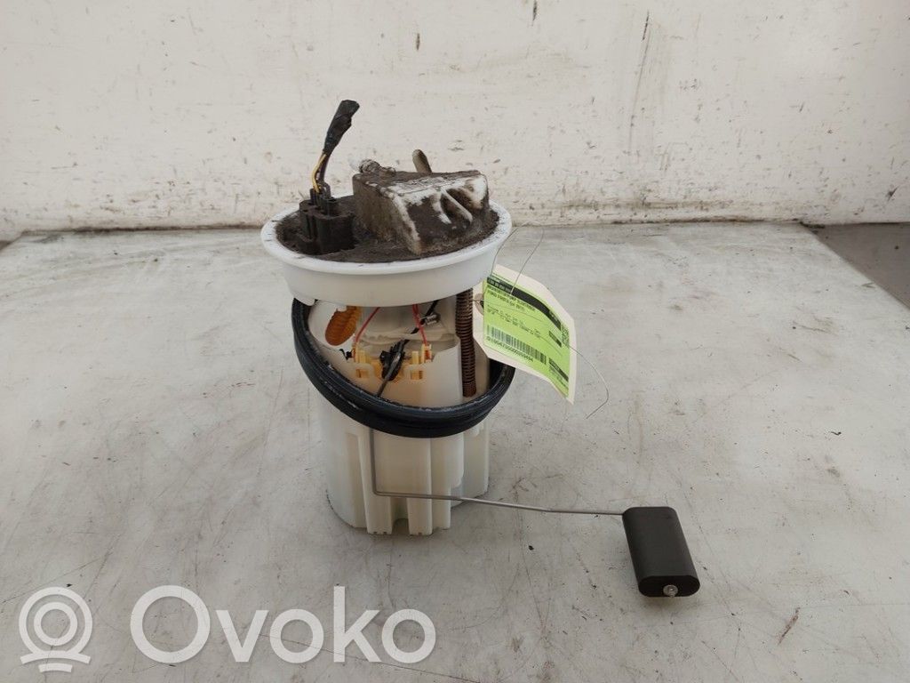 Ford Fiesta Pompa paliwa w zbiorniku 