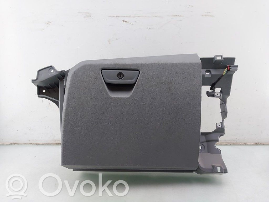 Ford Transit Daiktadėžė 