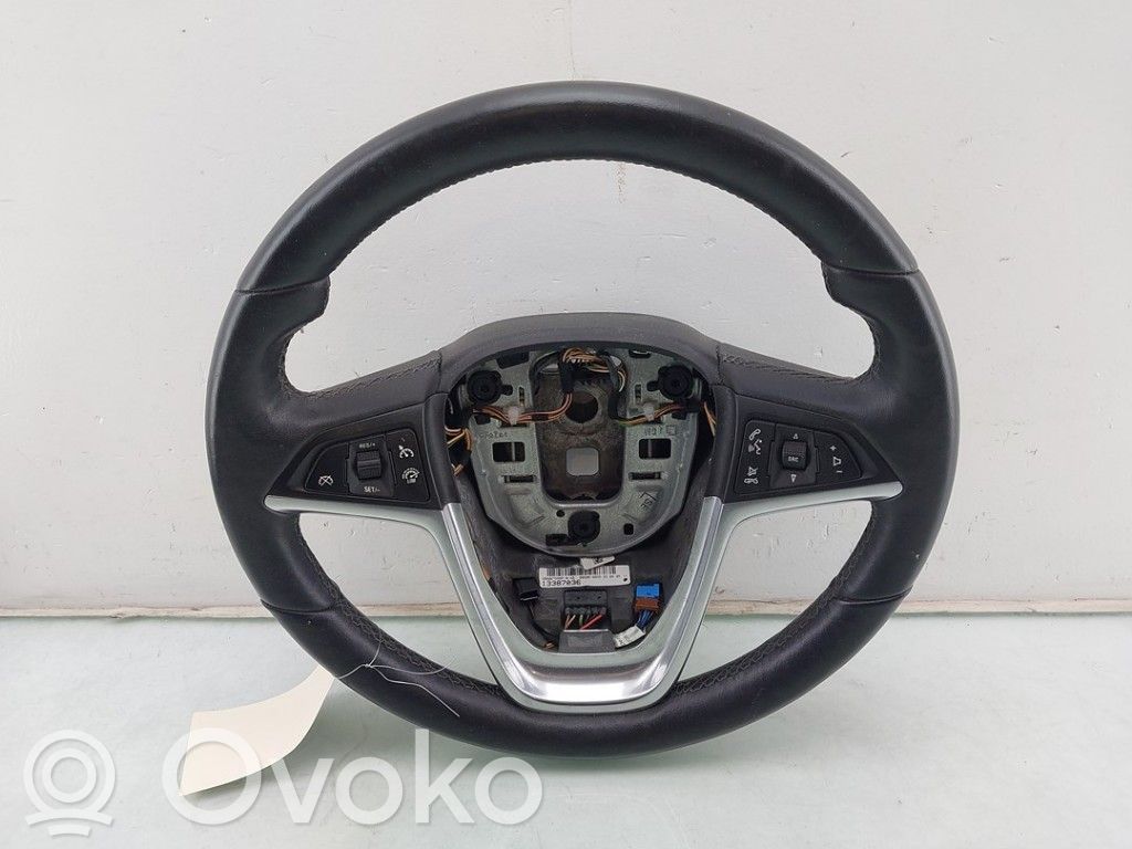 Opel Zafira C Ohjauspyörä 