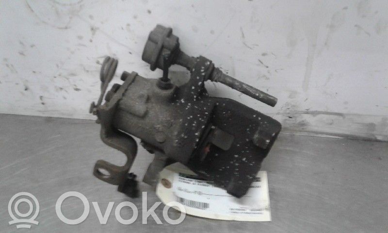 Citroen C4 I Picasso Tylny zacisk hamulcowy 