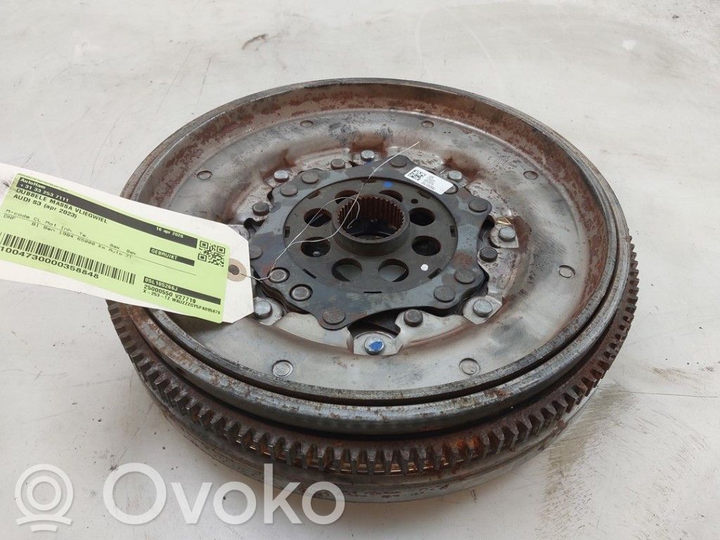 Audi A3 8Y Kaksoismassavauhtipyörä 