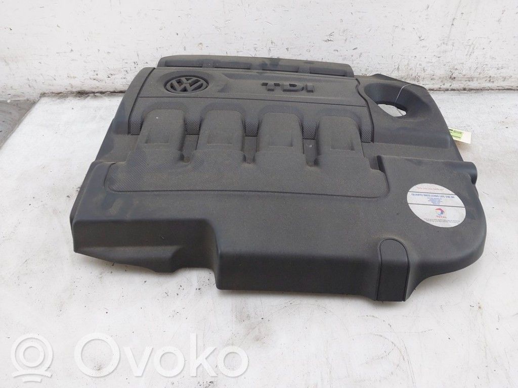 Volkswagen Cross Touran II Engine splash shield/under tray 