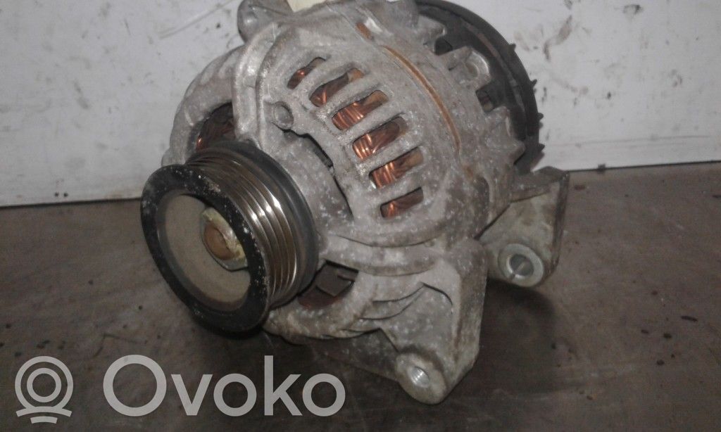 Alternador   8200519296C,8200519296D,0124225056,0124225056,7711497022,8200519296,8200519296C,8200519296D