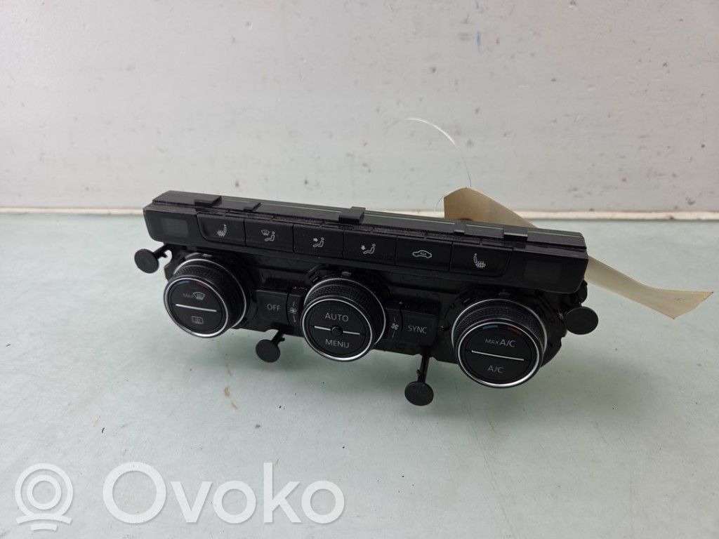 Volkswagen Golf VII Panel klimatyzacji 