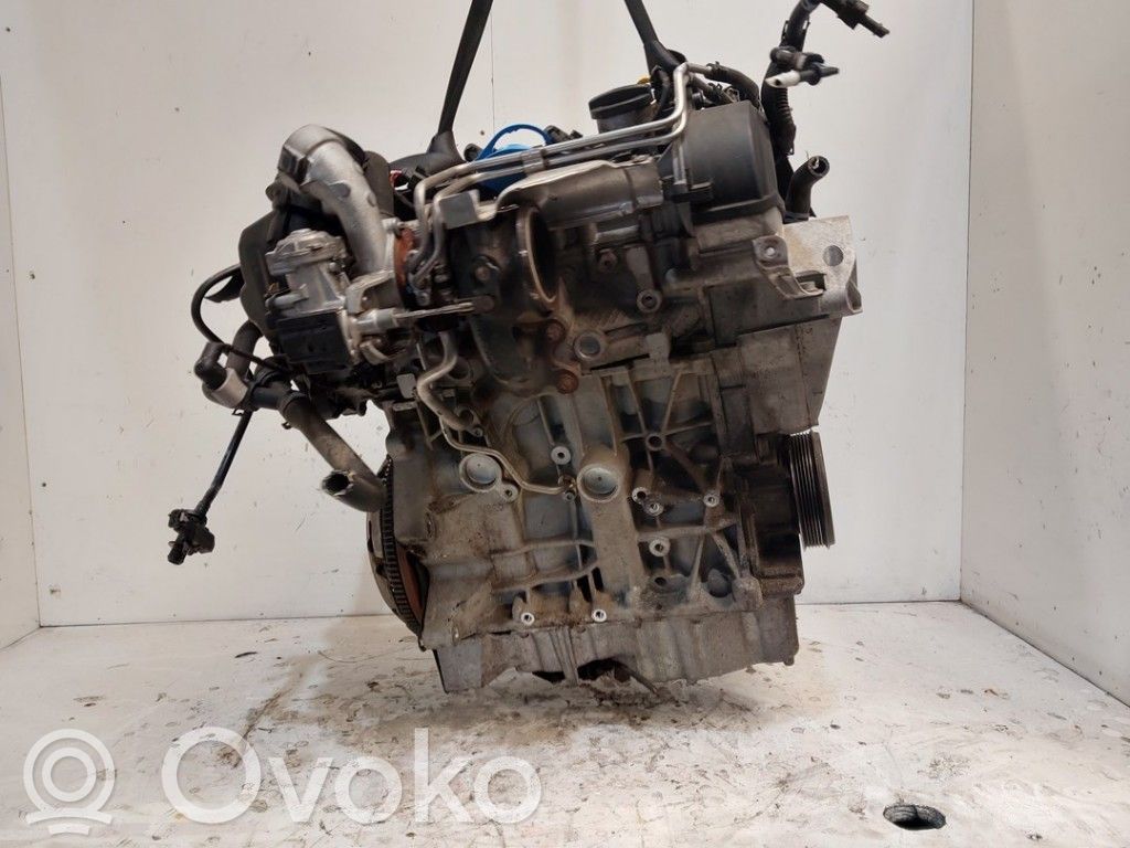 Volkswagen Golf VII Engine 