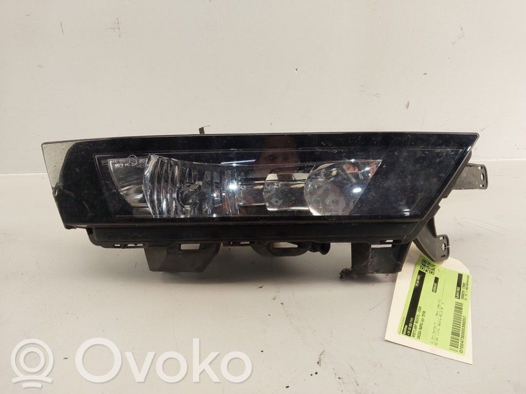 Skoda Rapid (NH) Etusumuvalo 