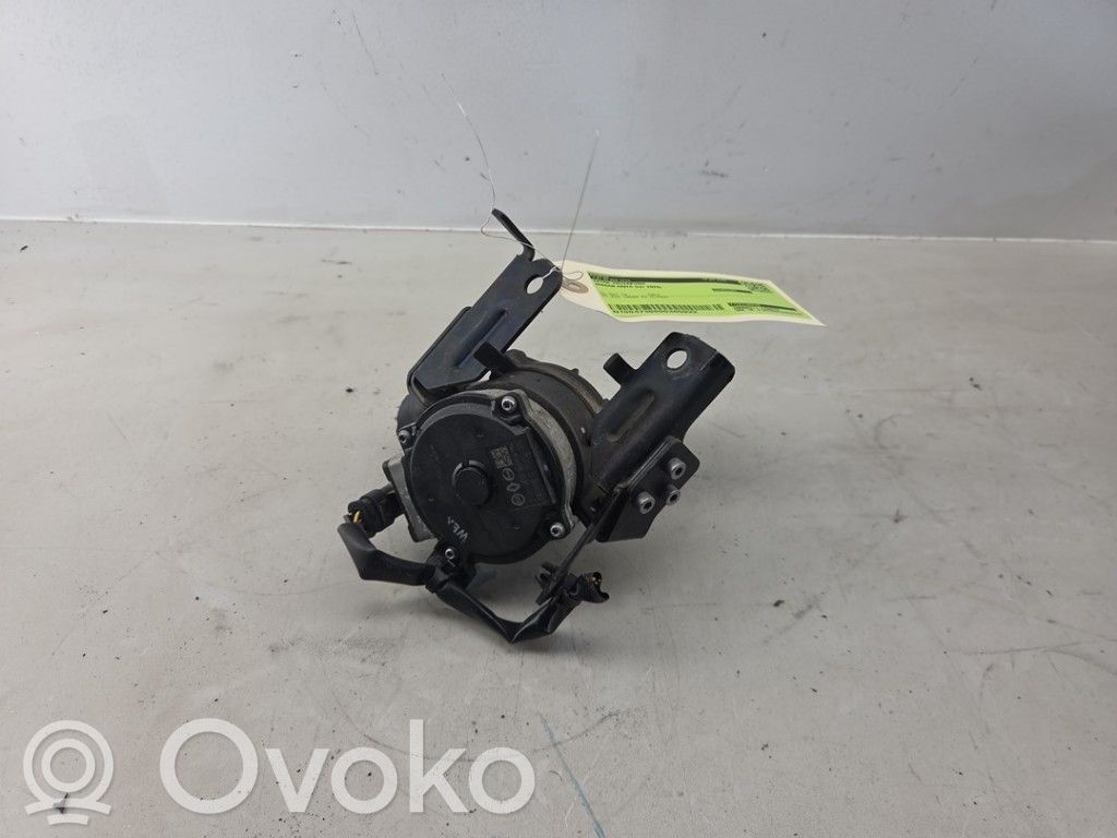 Vesipumppu   215815MP0B,215815MP0B,215815MP0B
