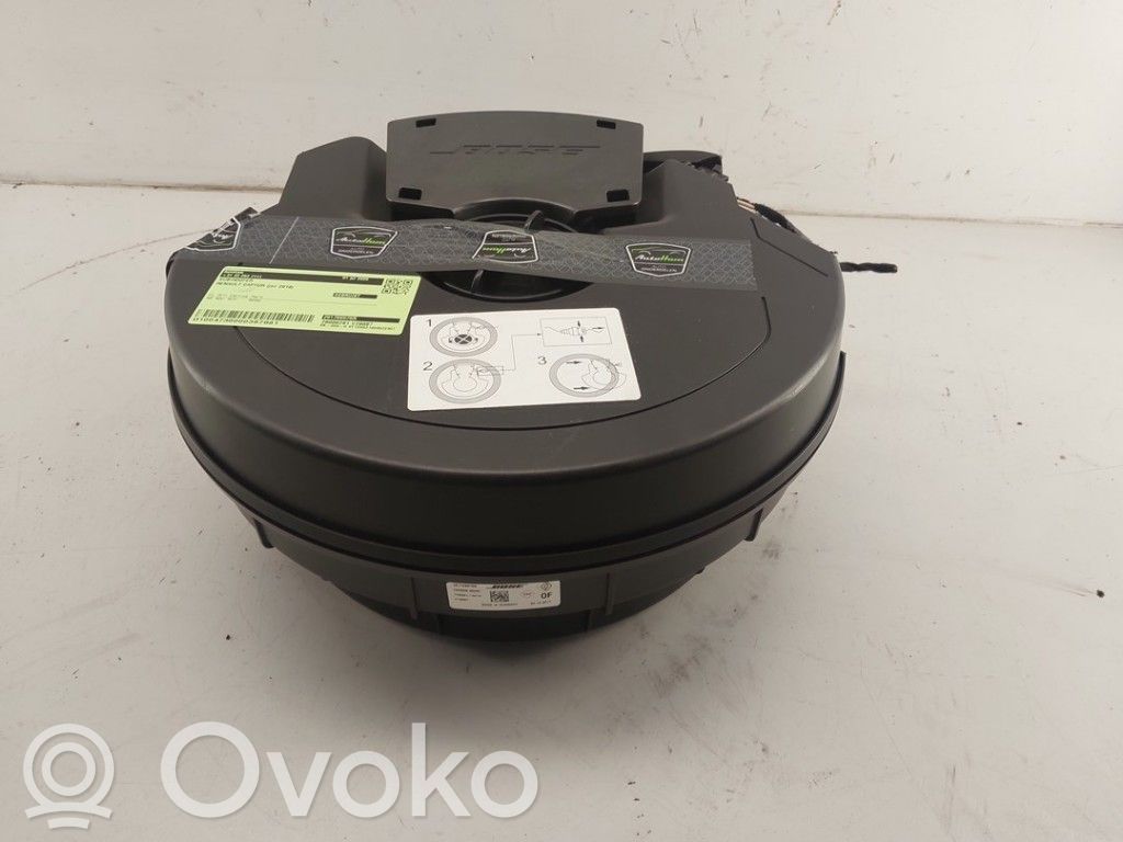 Renault Captur Subwoofer 