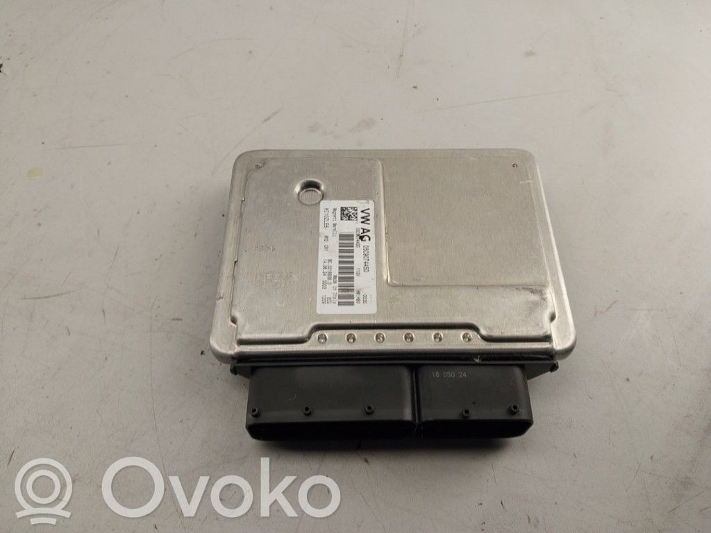 Volkswagen Polo VI Centralina/modulo del motore