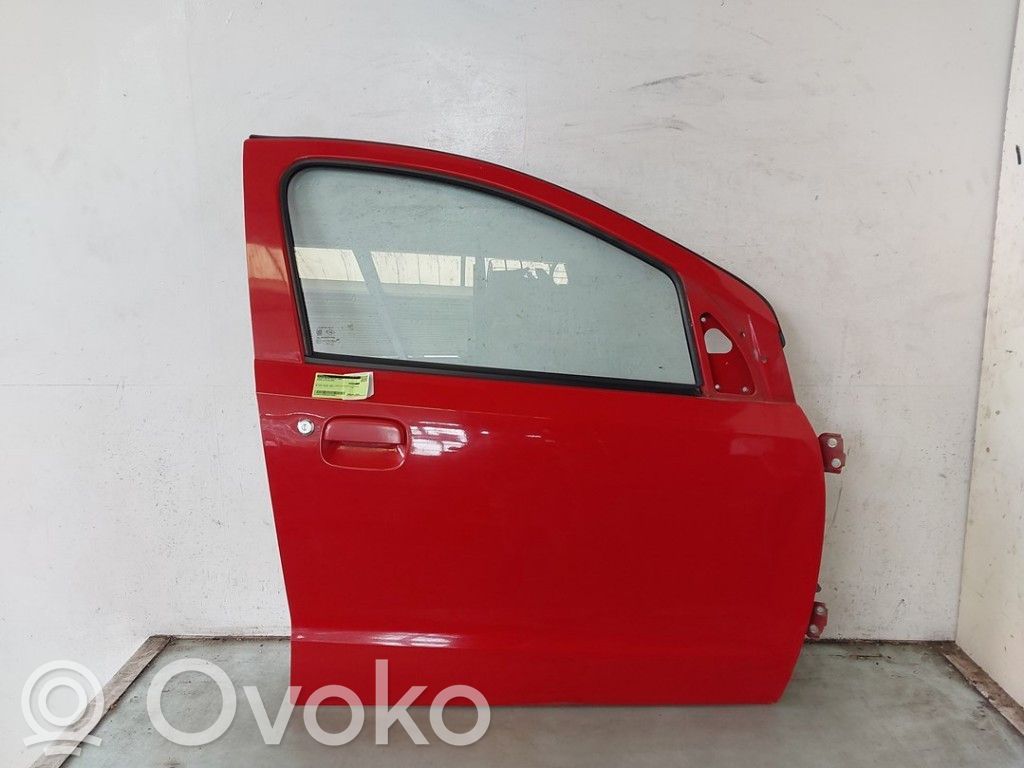 Suzuki Alto Puerta delantera 