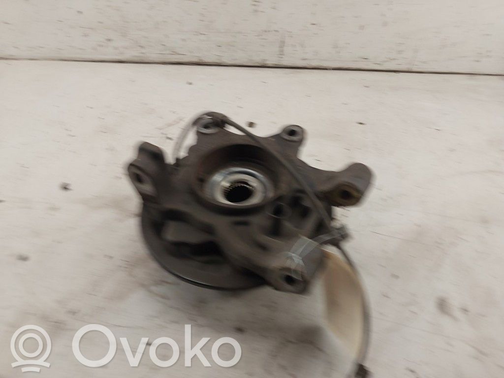 Mercedes-Benz Vito Viano W447 Rear wheel hub spindle/knuckle