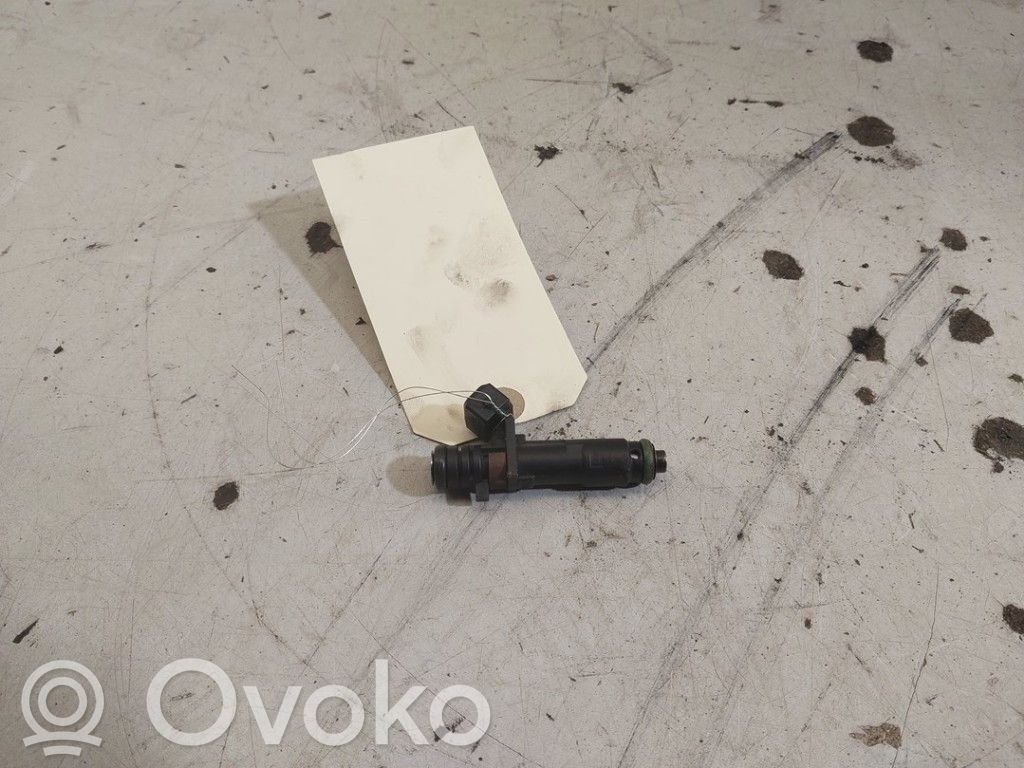 Renault Twingo II Wtryskiwacz paliwa 
