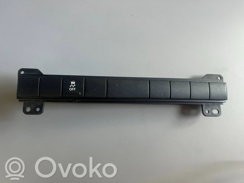 Jeep Commander ESP (stability program) switch 