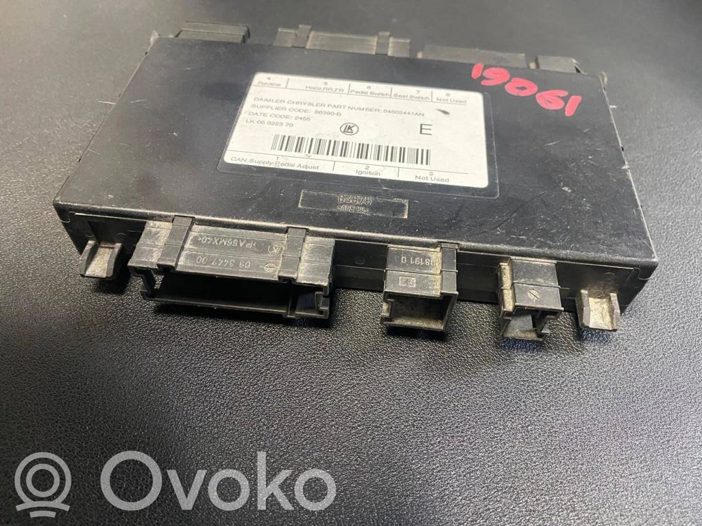 Chrysler 300 - 300C Module de commande de siège 