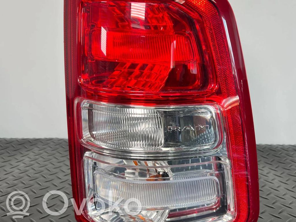 Dodge PickUp RAM SRT-10 Takavalot 