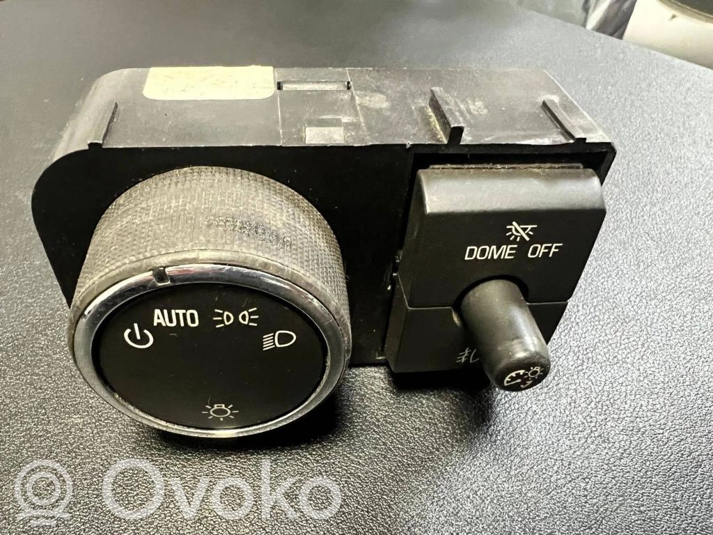 Chevrolet Tahoe Multifunctional control switch/knob 