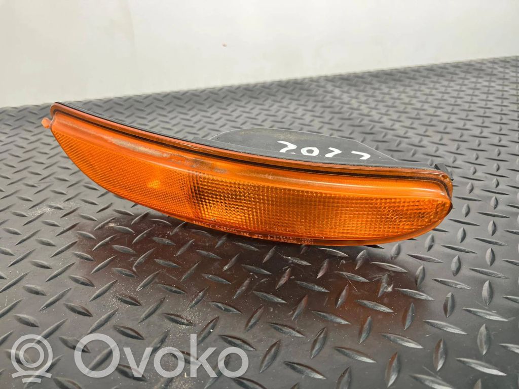 Chrysler 300M Front indicator light 