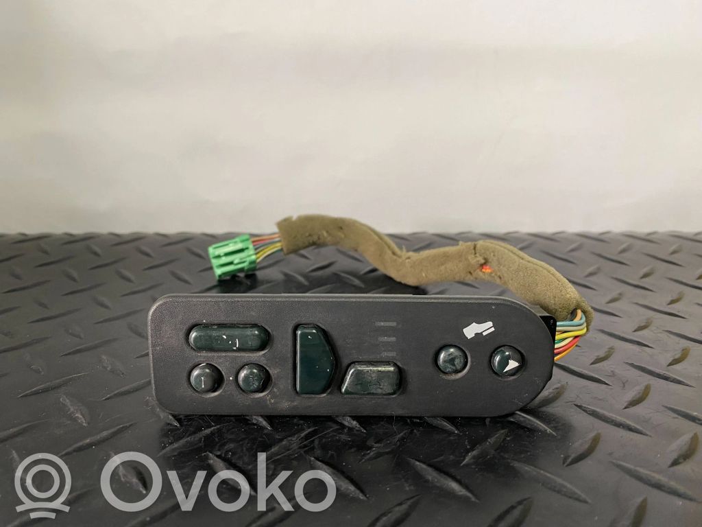 Chevrolet Tahoe Seat memory switch 