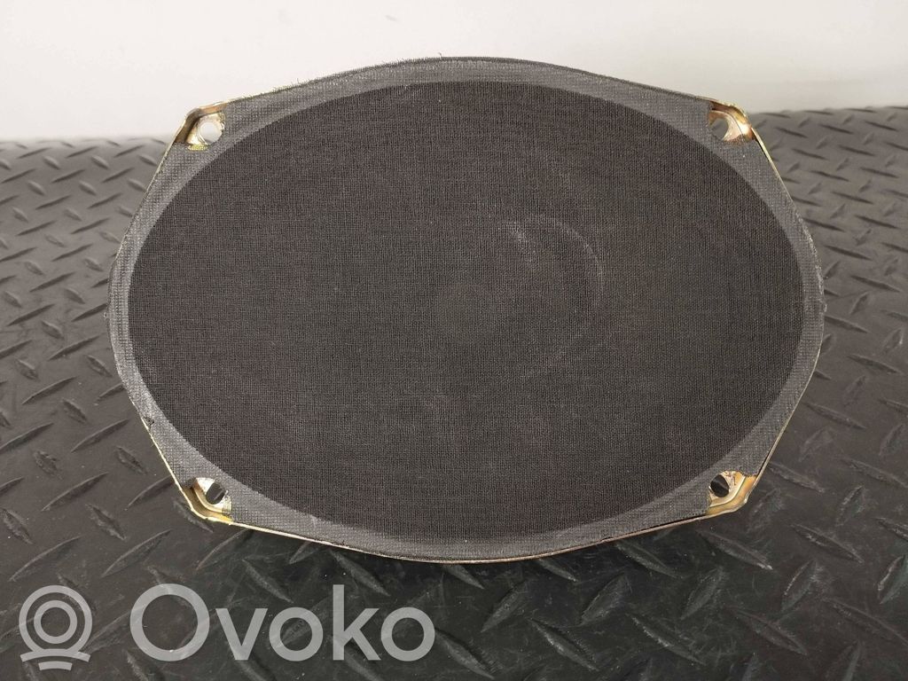Chrysler Voyager Front door speaker 