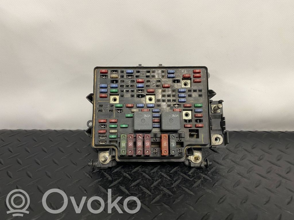 Cadillac Escalade Sulakemoduuli 