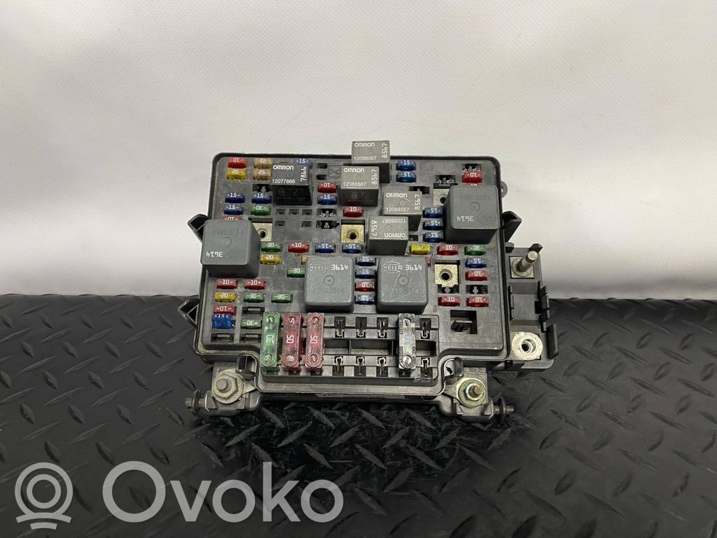 Chevrolet Tahoe Módulo de fusible 