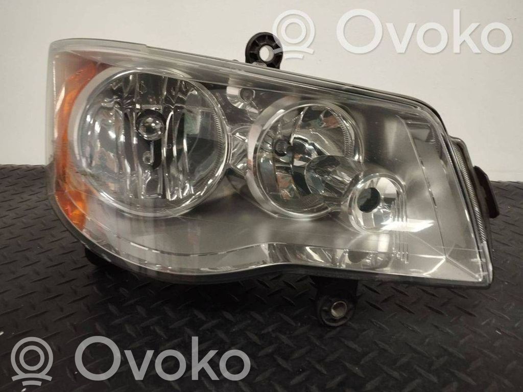 Chrysler Grand Voyager V Scheinwerfer 