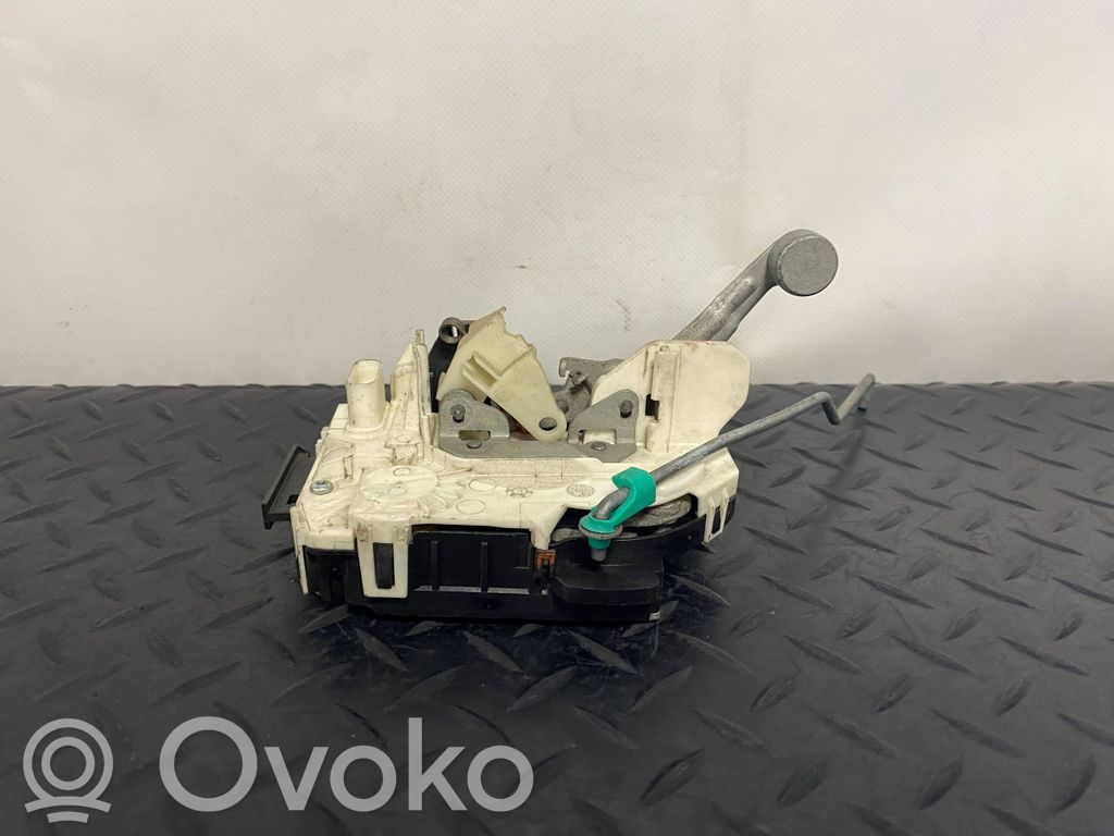 Dodge Nitro Front door lock 