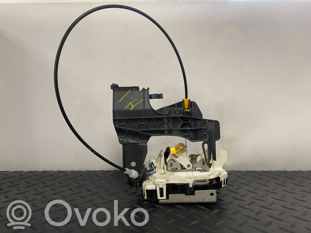 Dodge RAM 1500 DS Front door lock 