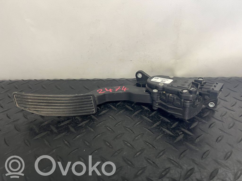 Hummer H1 Gaspedal 