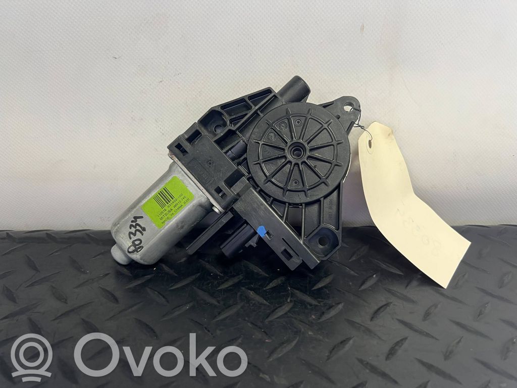 Jeep Grand Cherokee Silniczek podnoszenia szyby drzwi tylnych 