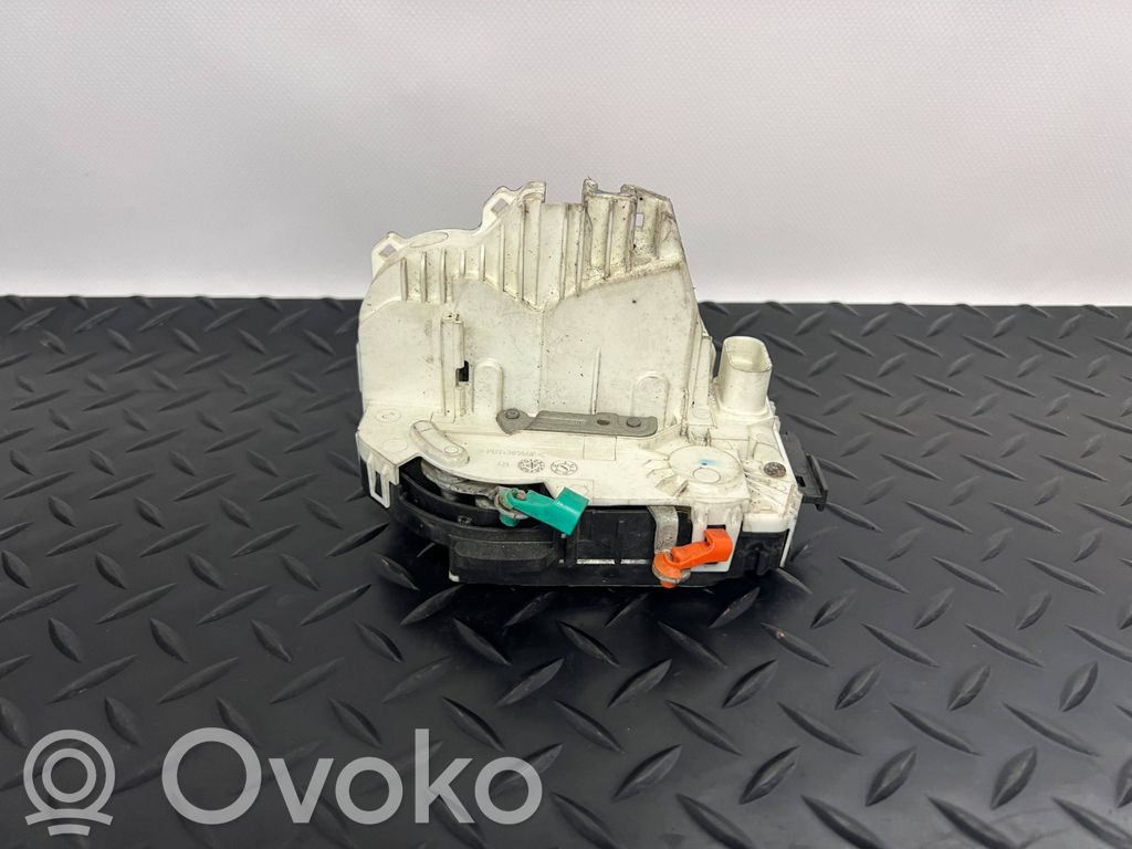 Front door lock   TKD1427
