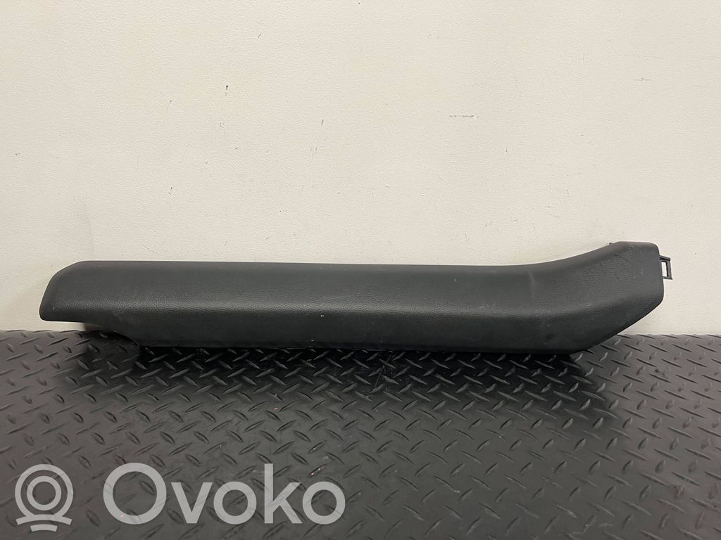 Dodge RAM Kita salono detalė 