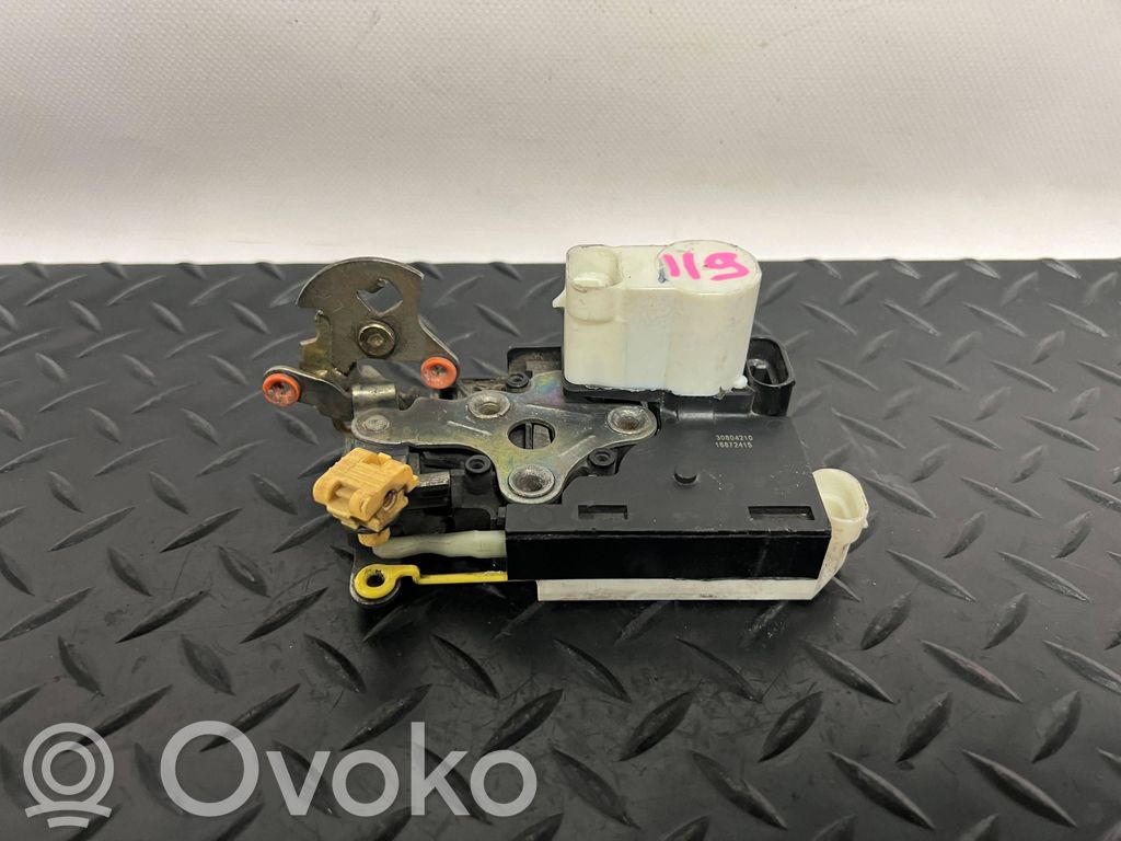 Cadillac DTS Front door lock 