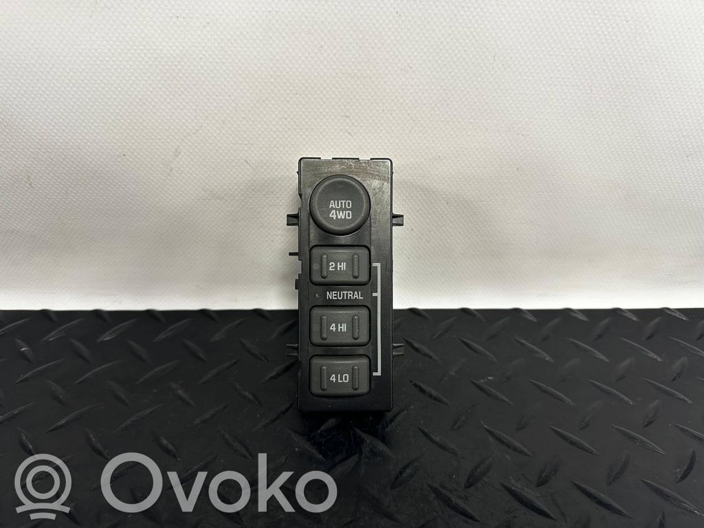Chevrolet Tahoe Differential lock switch 