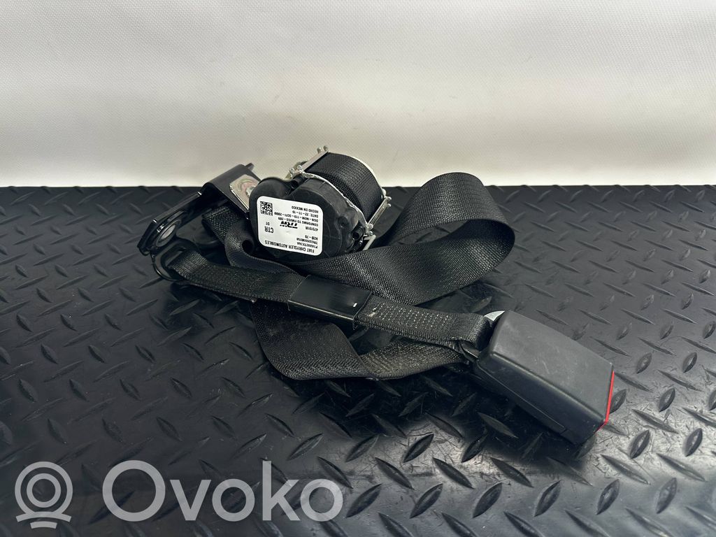 Dodge RAM Cinturón trasero 